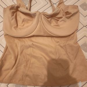 Nude Flexees extra firm cami with underwire 40DD